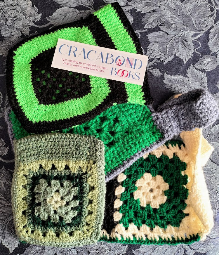 Crochet Book Cover - green and black