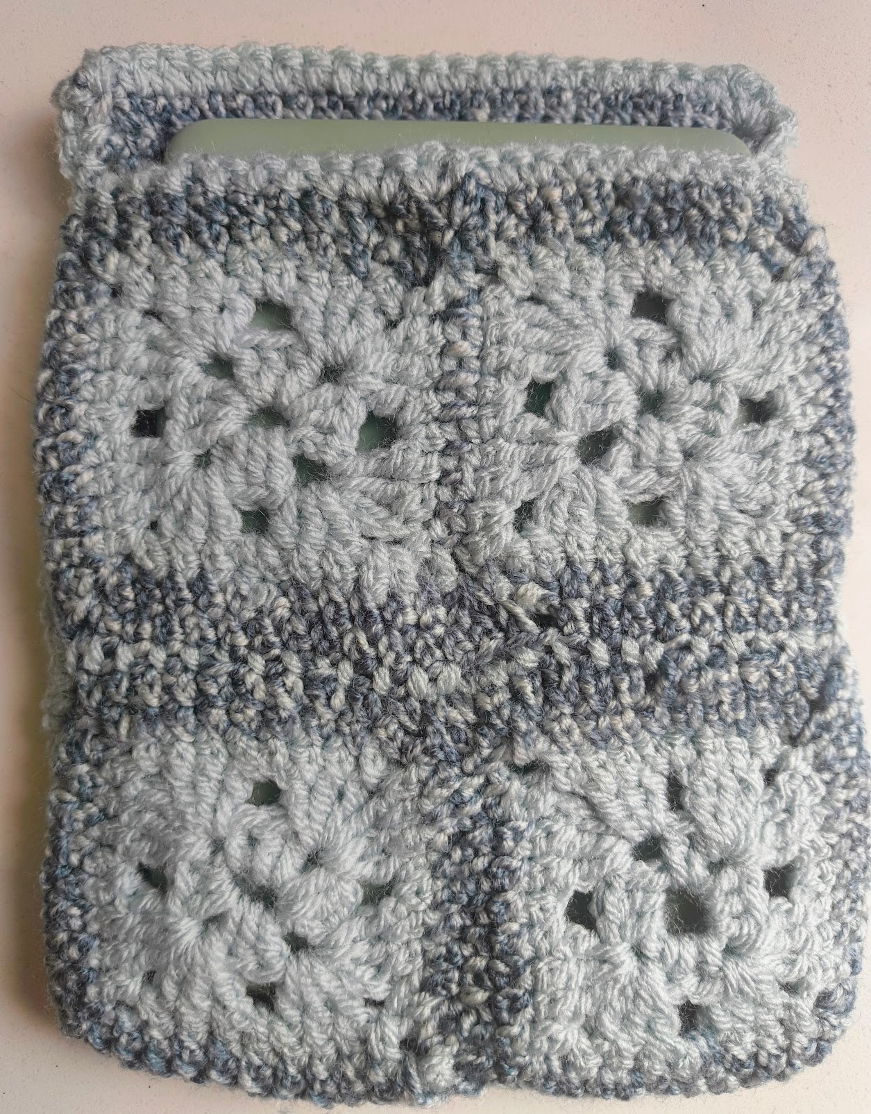 Crochet Book Cover (kindle / vintage paperback size)